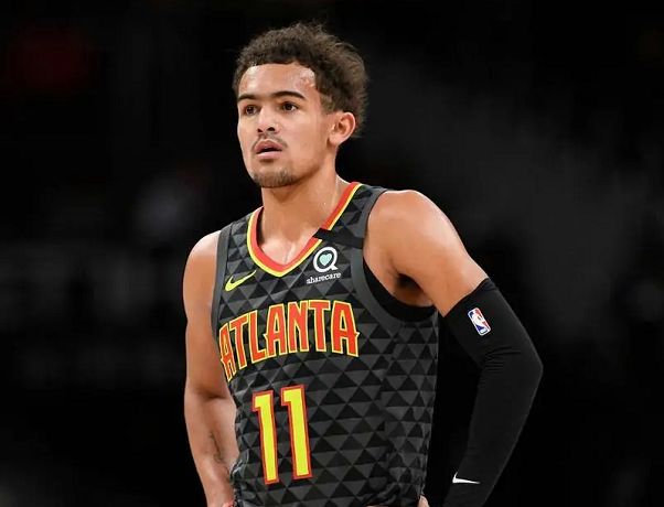 利物浦正式发布新赛季球衣，时隔13年再度携手阿迪达斯