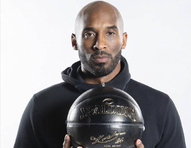 首发 ｜ 多纳鲁马、努内斯、迪亚斯、格瓦迪奥尔、奥赖利、罗德里、贝尔纳多（队长）、赖因德斯、福登、切尔基、哈兰德