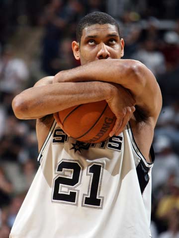 优质蓝领中锋！湖人二队先发中锋确实是能扮演好自己的角色？