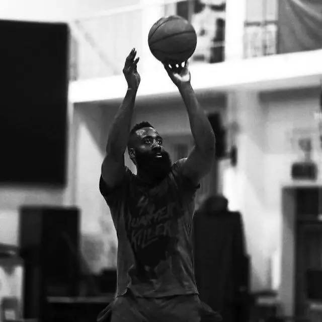 阿斯：佩德里和拉菲尼亚是巴萨所有问题的解药